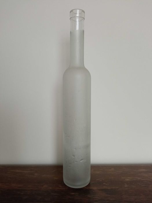 Butelka szklana matowa wysoka wazon na kwiaty 35 cm