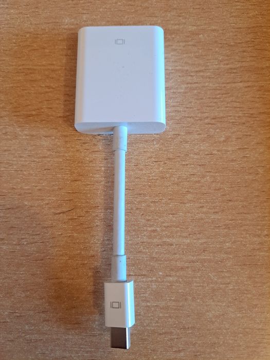 Przejściówka Apple mini DisplayPort na vga