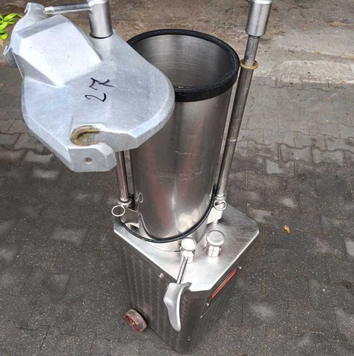 Nadziewarka hydrauliczna, szpryca do kiełbas Fuerpla 12