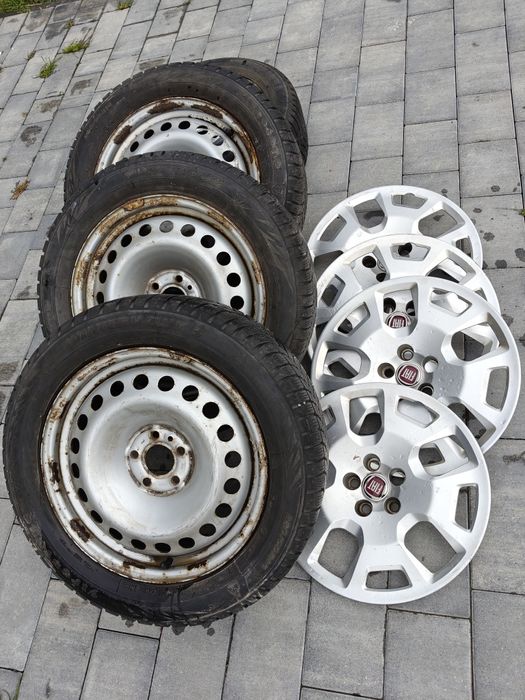 Felgi stalowe 16 5x98 ET 36,5 6J Fiat Doblo kołpaki opony 255/55/R16