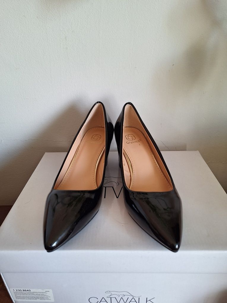 Nowe buty czółenka na obcasie słupku lakierki szpic rozmiar 36