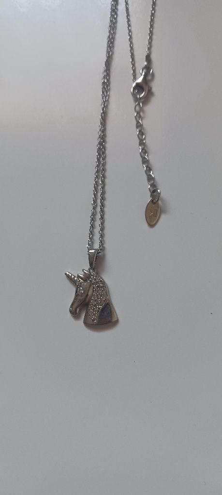 Colar em prata original com unicornio marca Lotus