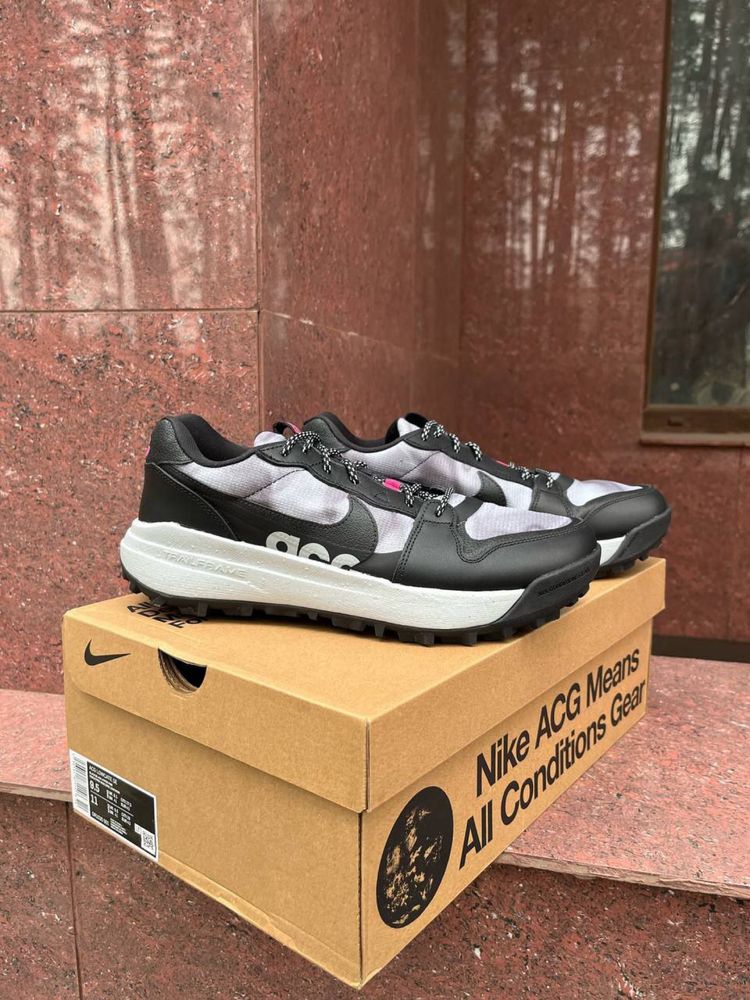 Чоловічі кросівки від NIKE ACG LOWCATE black/metalick