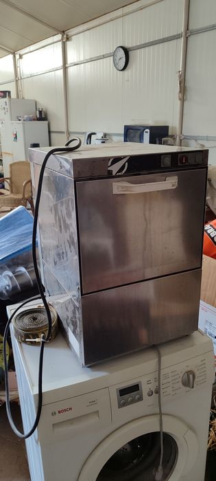 Máquina de lavar chávenas industrial