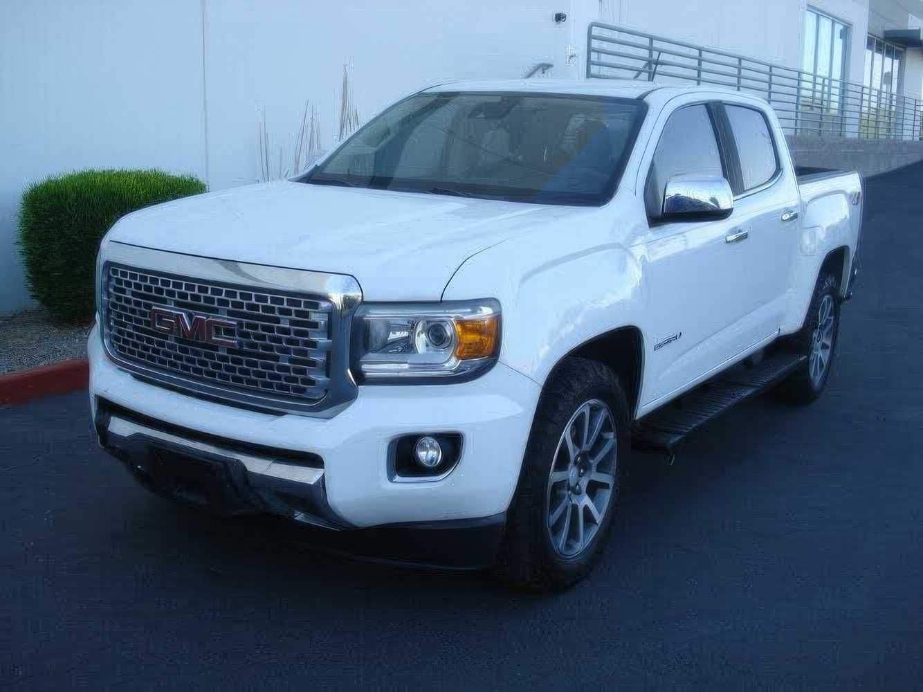 2020 GMC Canyon Denali Crew Cab RWD
