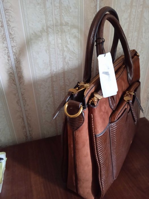 Стильная новая сумка замша