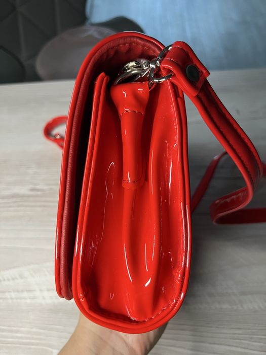 Червона сумка-клатч нова