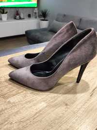 Buty szpilki welurowe rozmiar 40 New Look