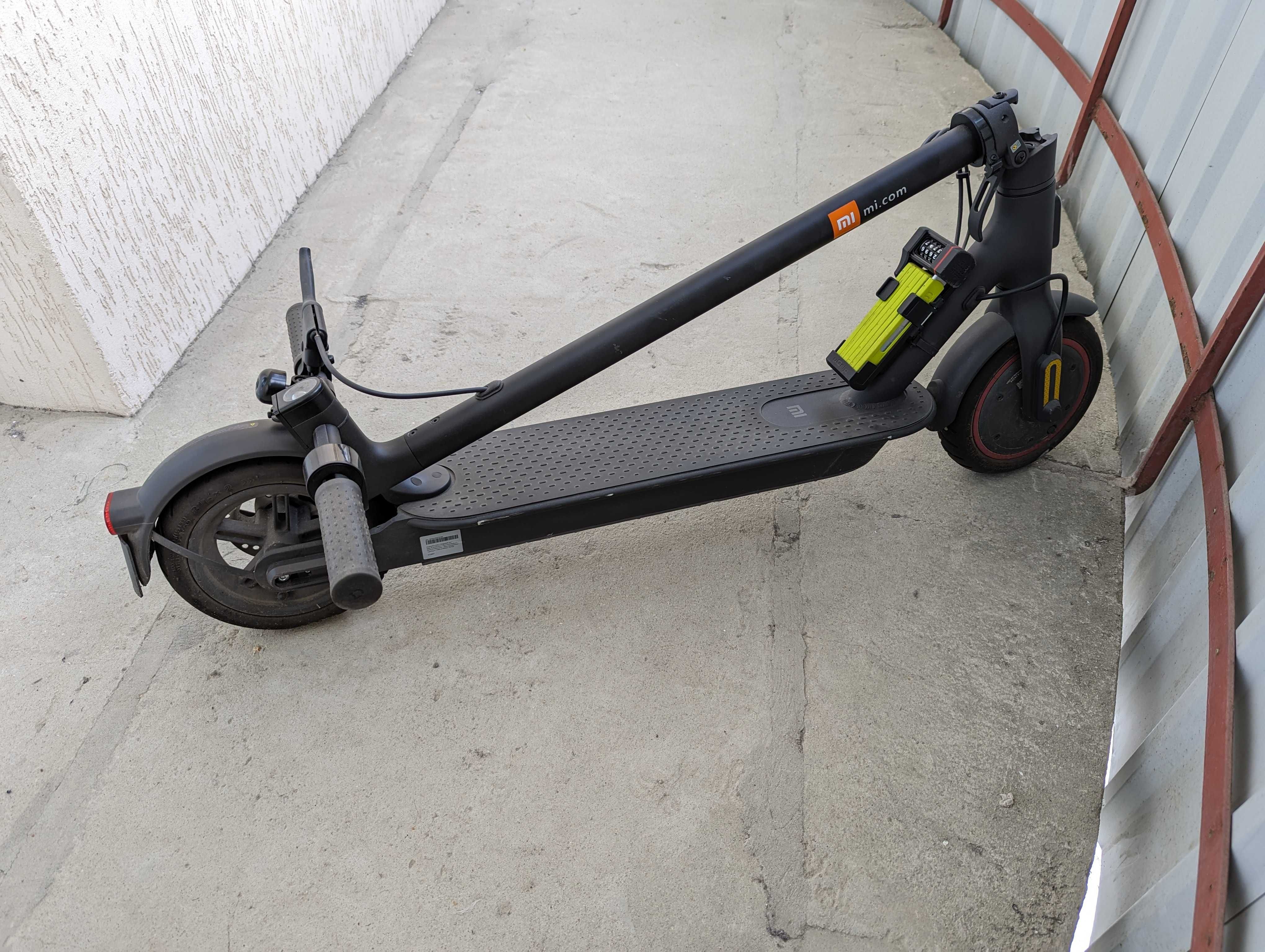 Xiaomi Mi Electric Scooter Pro 2