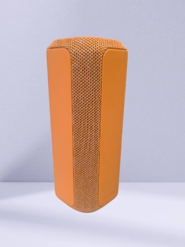 Coluna bluetooth Sony XE200 novo