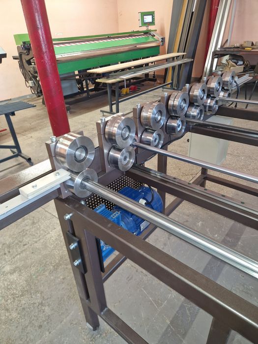 Станок для завльцовки, верстат для завальцювання автомат.