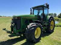 John Deere 8200