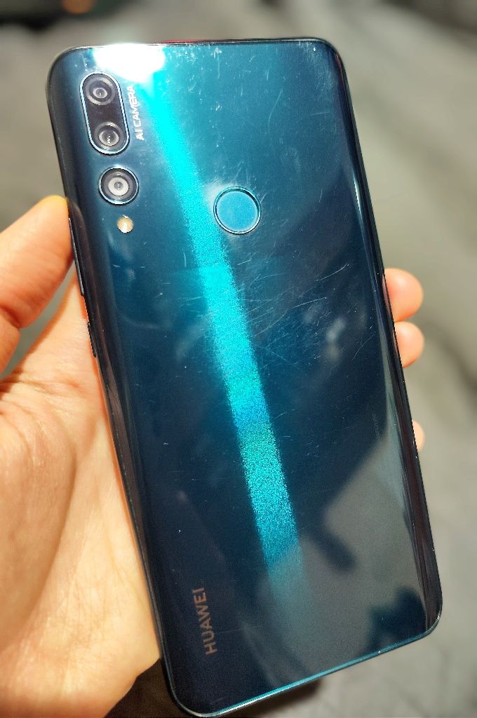 Смартфон Huawei Y9 Prime (2019) 4/128Gb