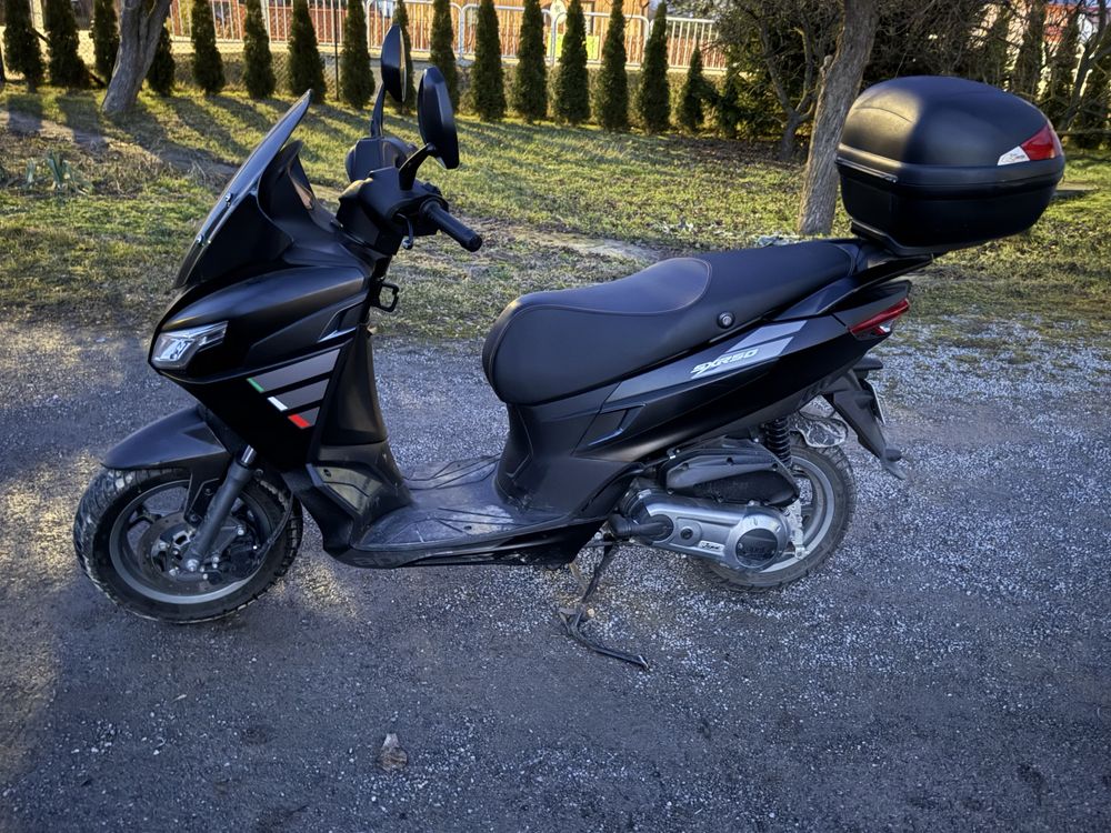 Skuter Aprilla SXR 50 2022