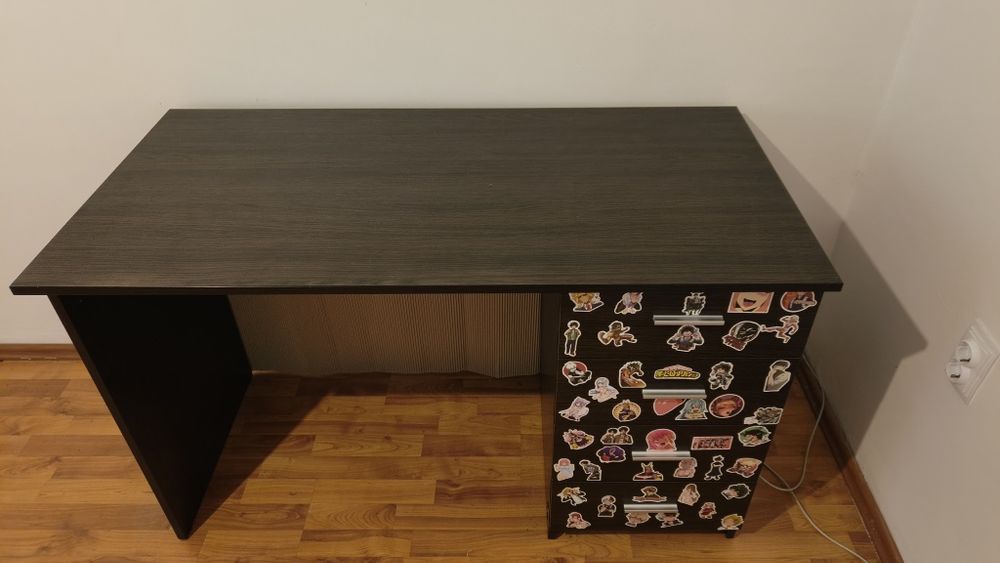 Комп'ютерний стіл DC Lewis Венге