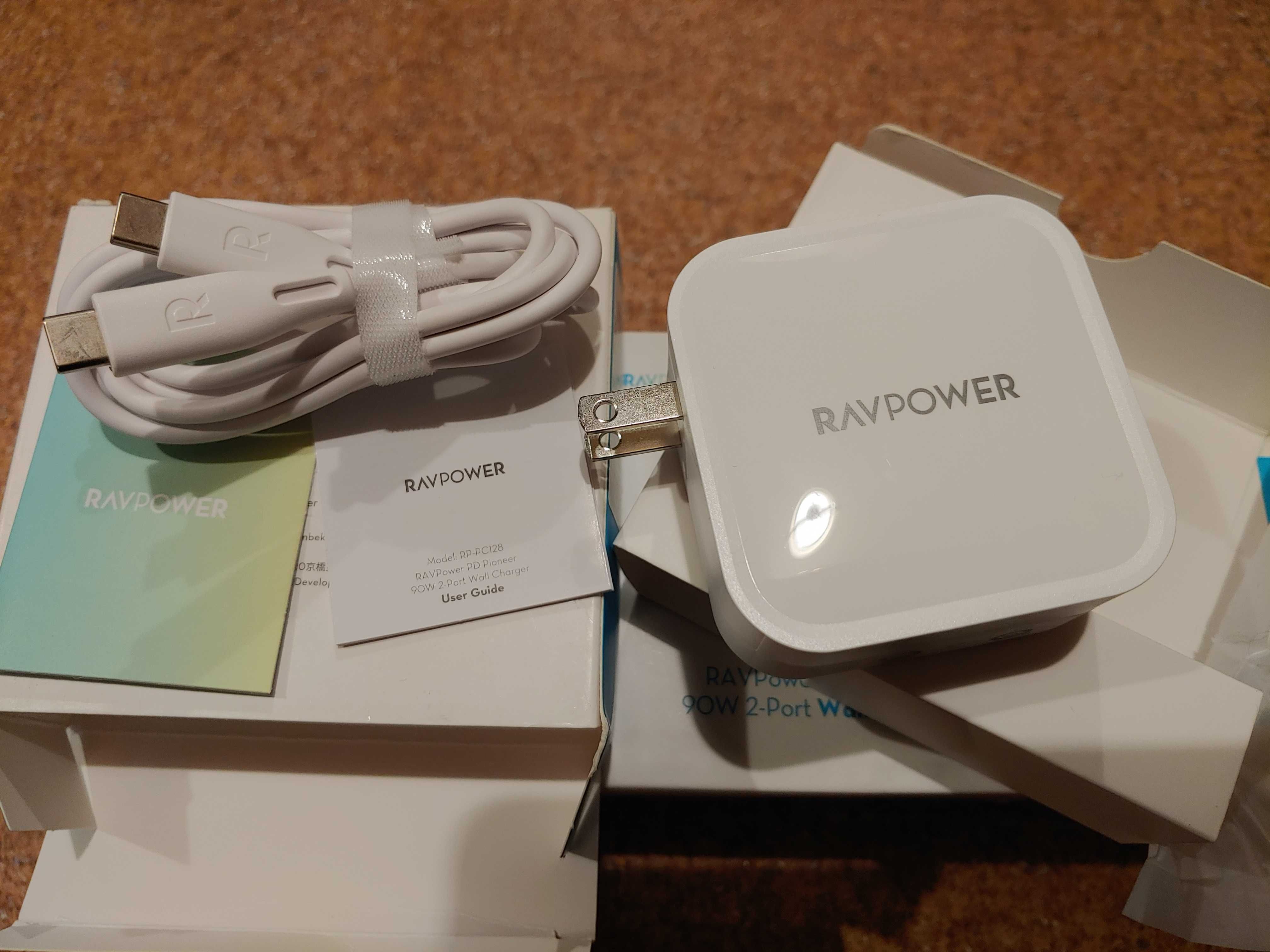 Зарядное устройство RAVPower 90w
