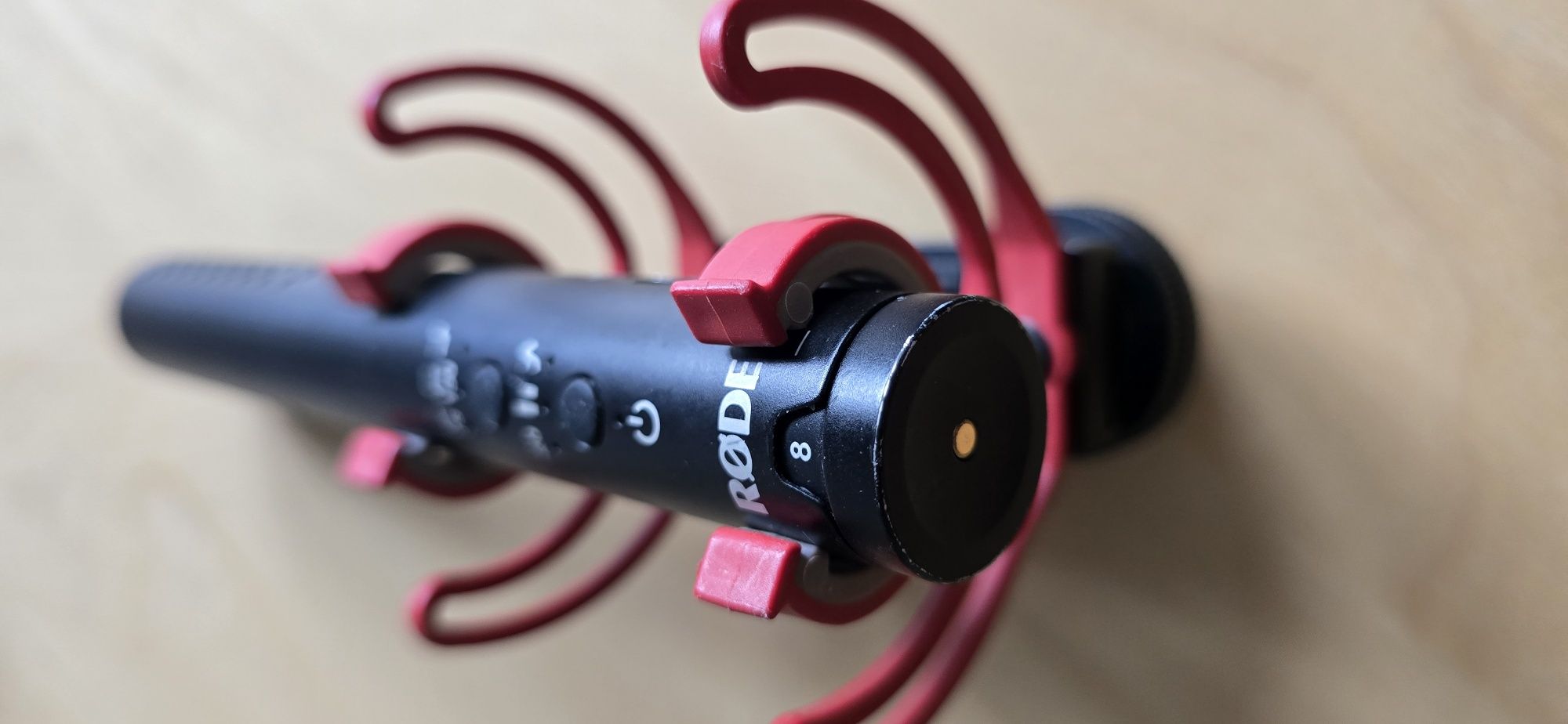 Mikrofon nakamerowy podcastowy Rode videoMic NTG + WS11