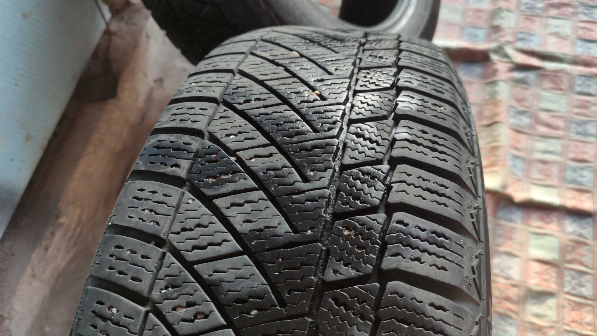 Резина Continental 195/60 R16 2шт зима! Покрышка Скат! 2000 грн пара