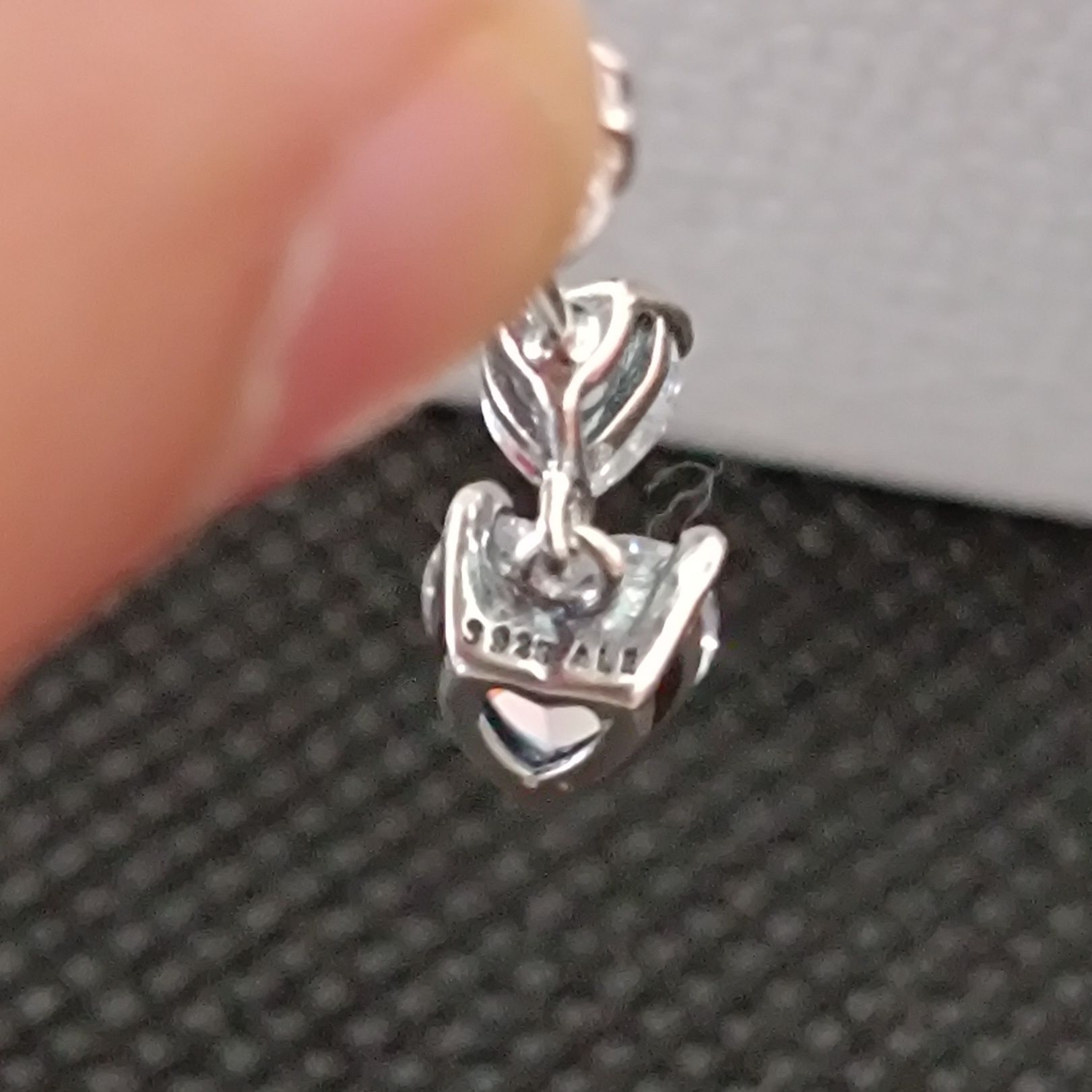 Brincos Heart crystal Pandora