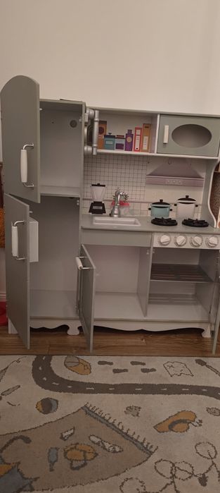 Kuchnia drewniana z dźwiękiem i światłem