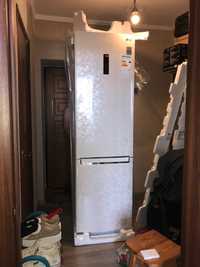 Новий Холодильник LG
