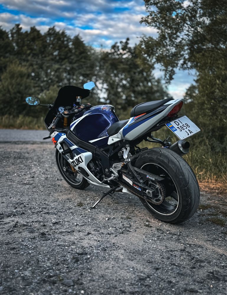 Suzuki GSX-R 1000 K4