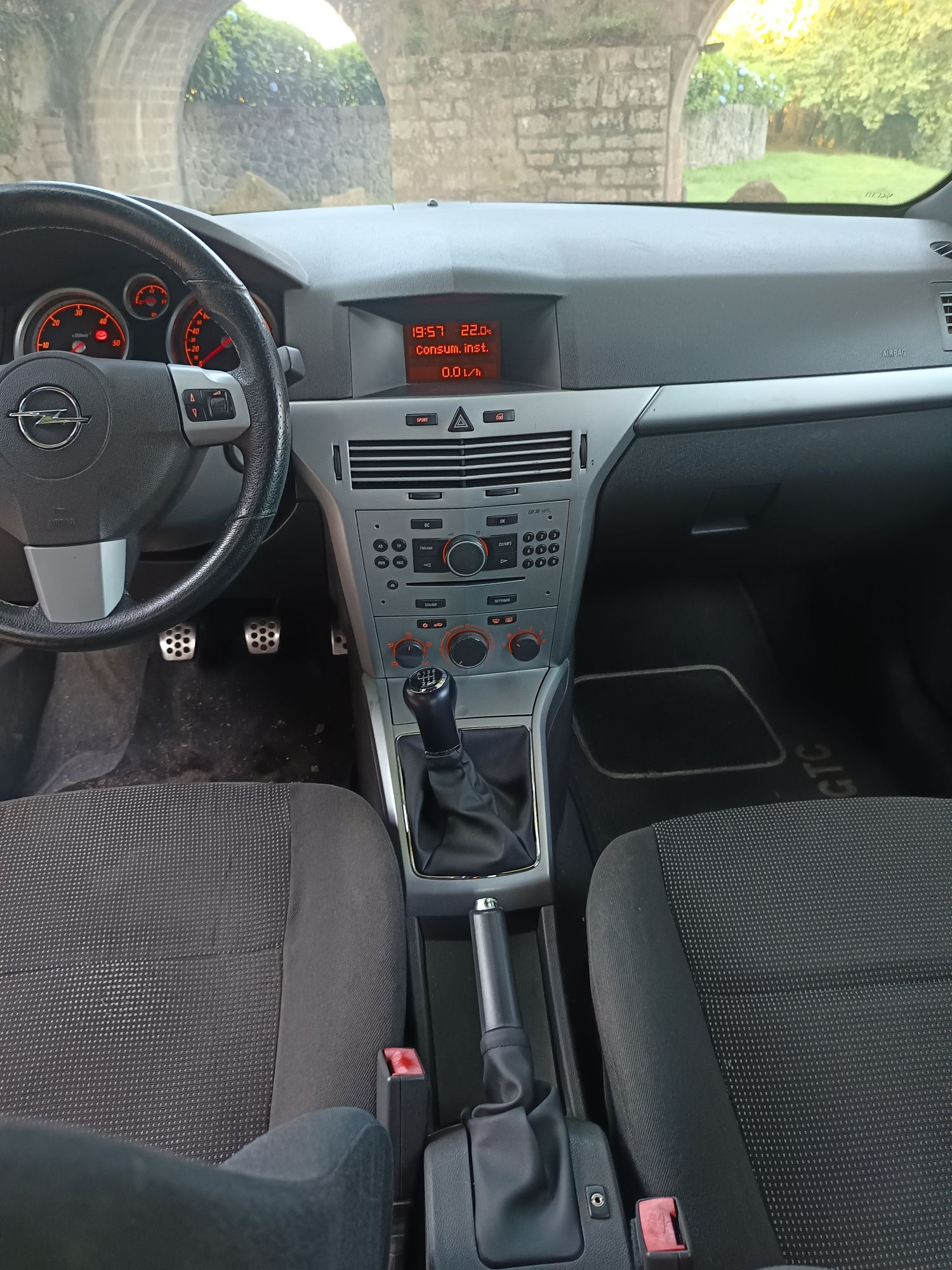Opel Astra GTC H 1.7 125cv (148000klm)