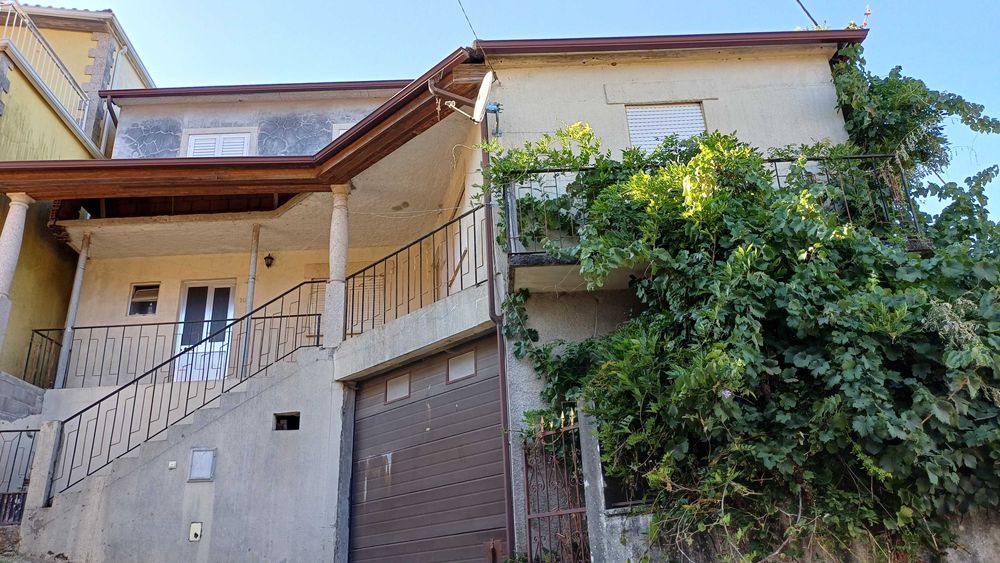 Casa com 5 quartos em Candal de S Pedro do Sul