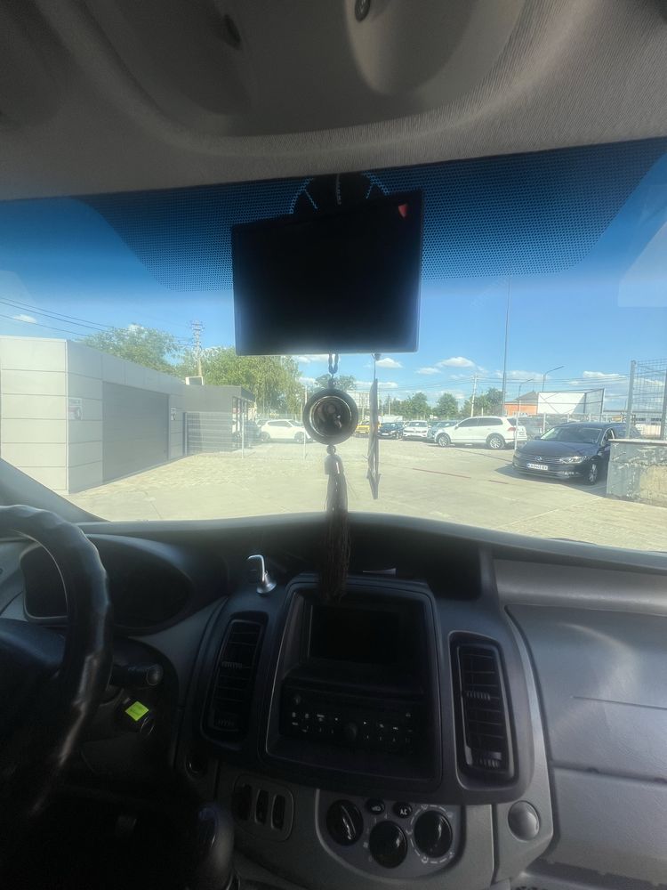 Продам Opel Vivaro