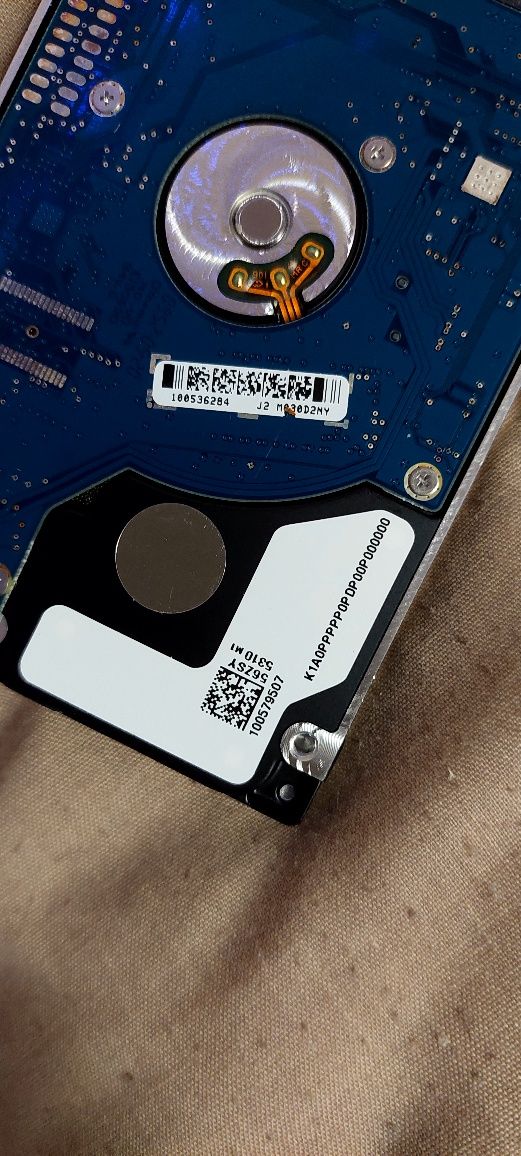 ПроЖорсткий диск Seagate Momentus 5400.6 ST9500325AS