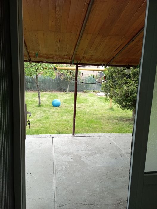 Будинковолодіння: комерція + житло 210 м2 Берегово Бако Габора 109