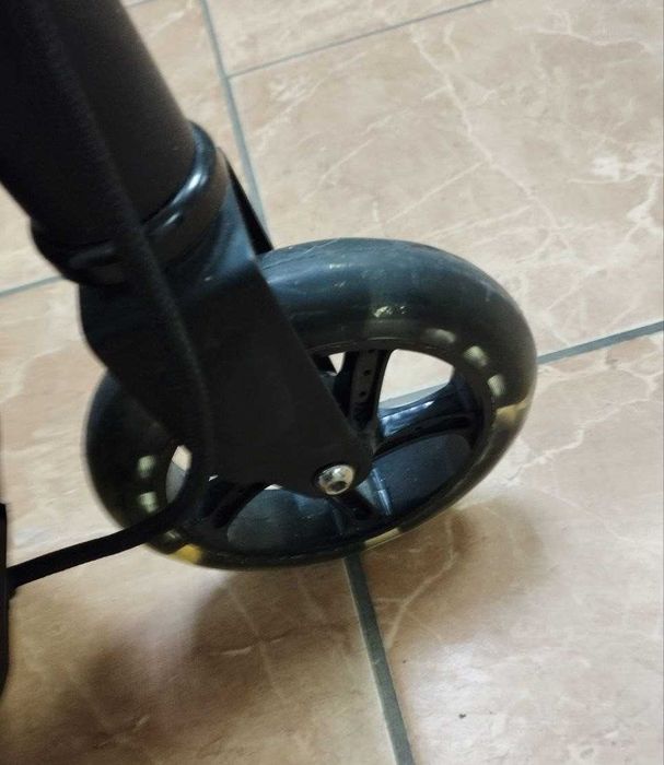 Електросамокат SNS