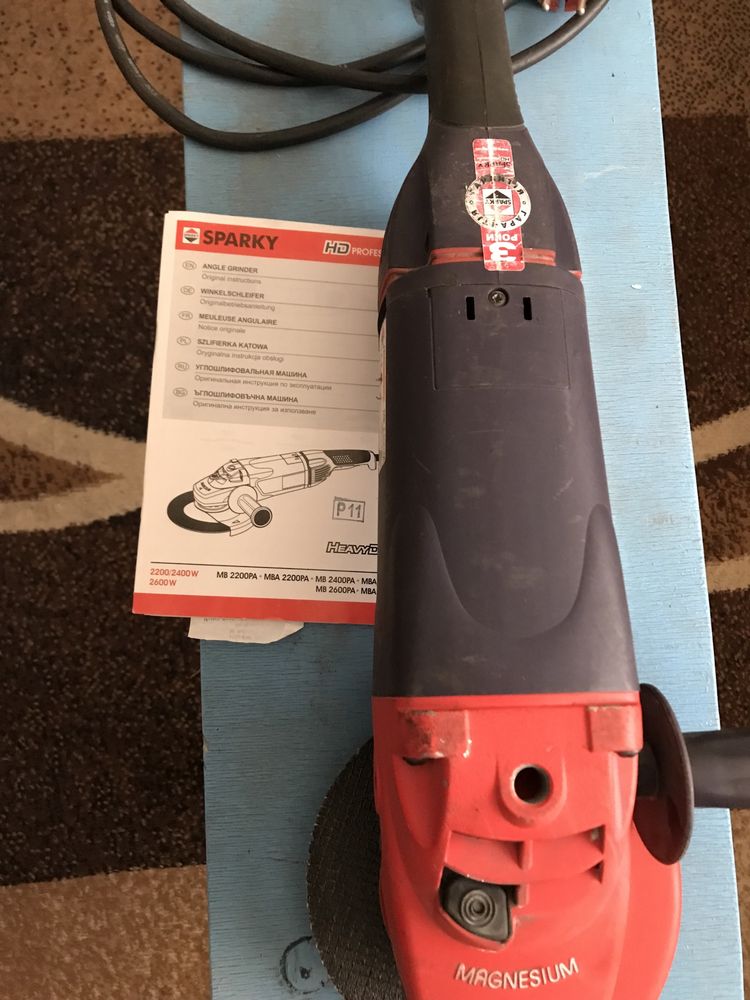 Кутова шліфувальна машина Sparky MB 2400PA,d180mm