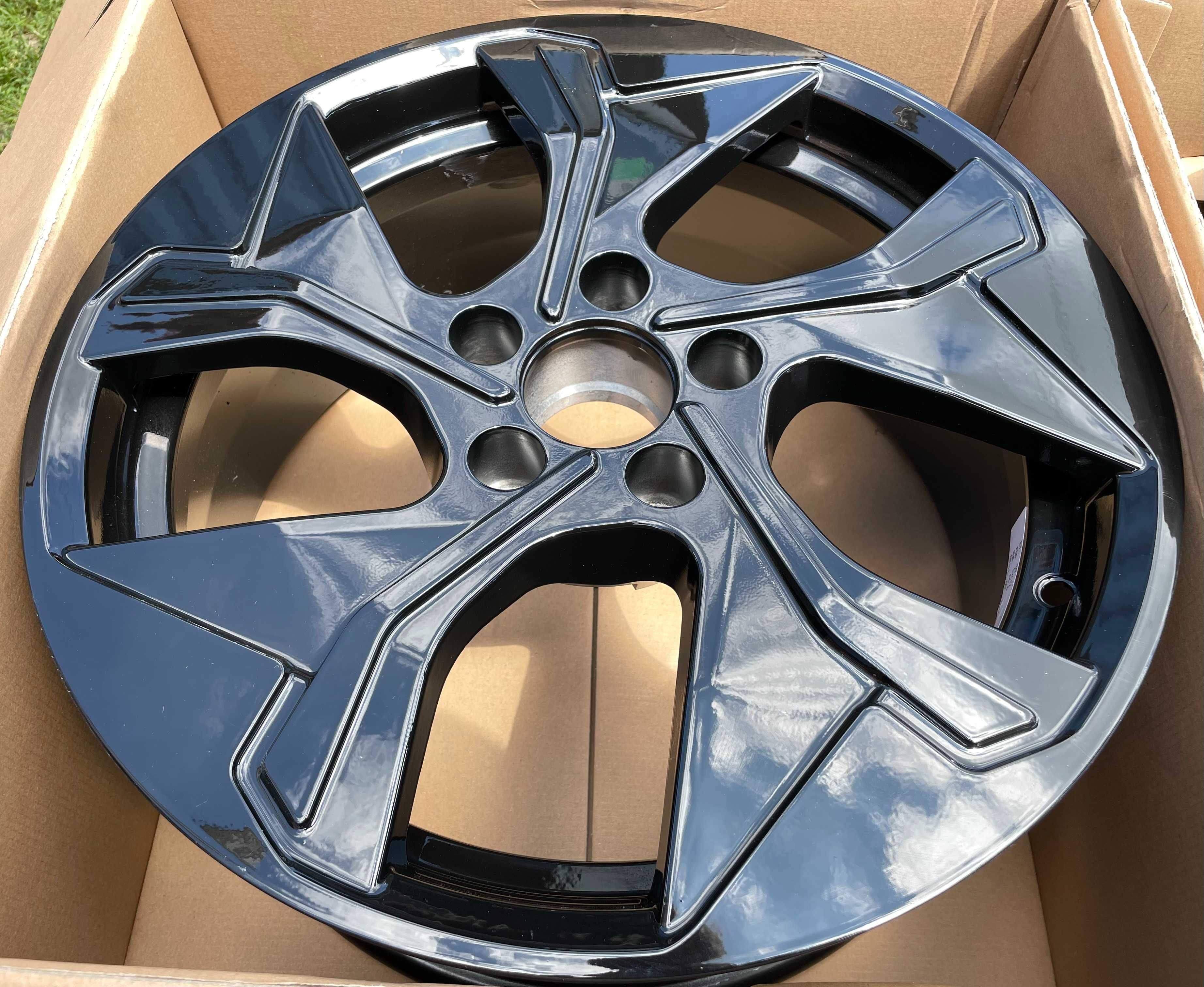 4x Felga alu Mega Wheels Triton 7.5x17 ET30 66.6 5x112 / 5138