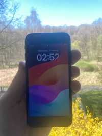 iPhone SE 2020 smartfon telefon komórkowy komórka używany  8 7 10 X