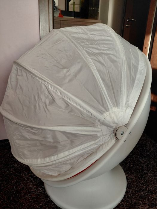 Ikea Lomsk krzesło/fotel obrotowe jajo