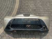 TOYOTA AYGO X 2022- KRATKA ZDERZAKA PRZEDNIEGO 53111-0H140