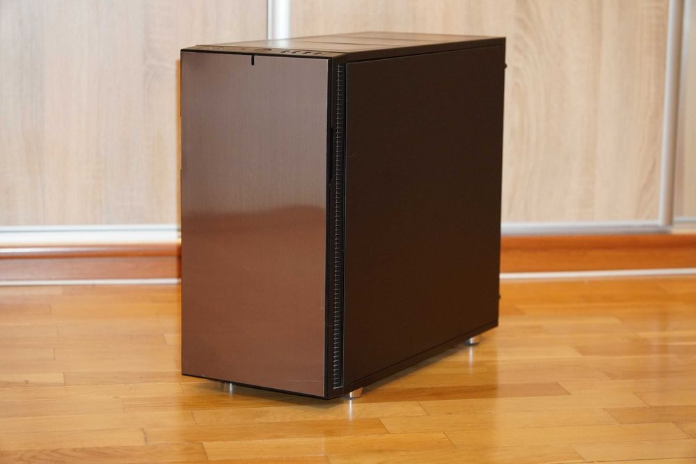 Fractal Desing Define R5