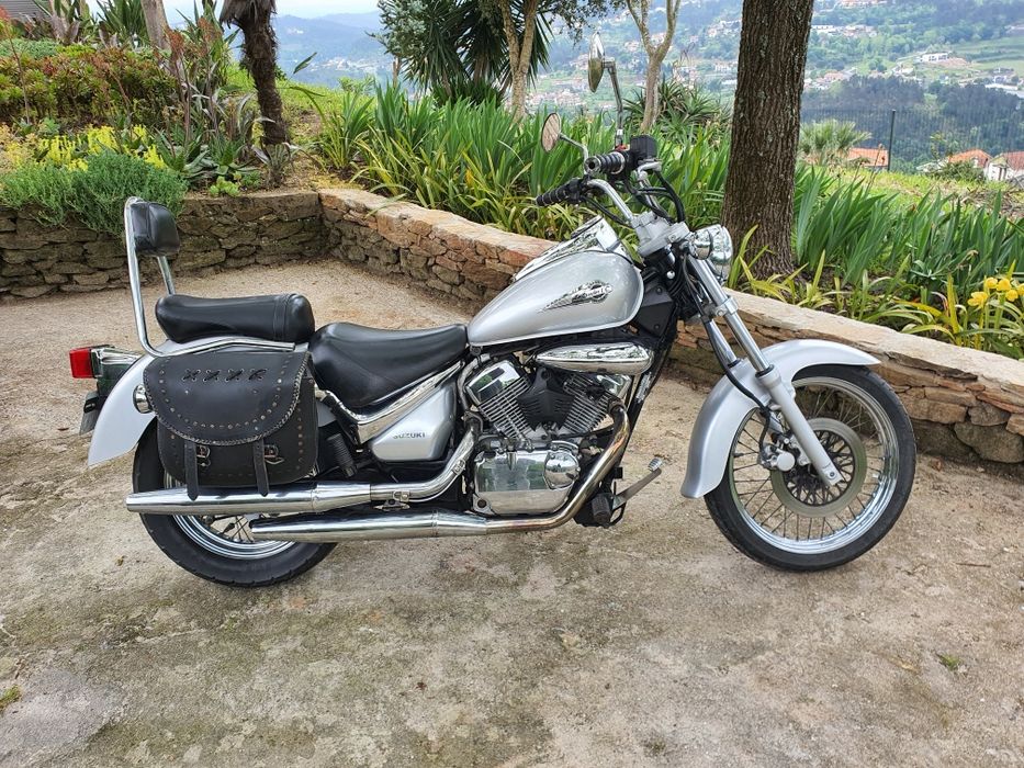 Suzuki intruder 250vl