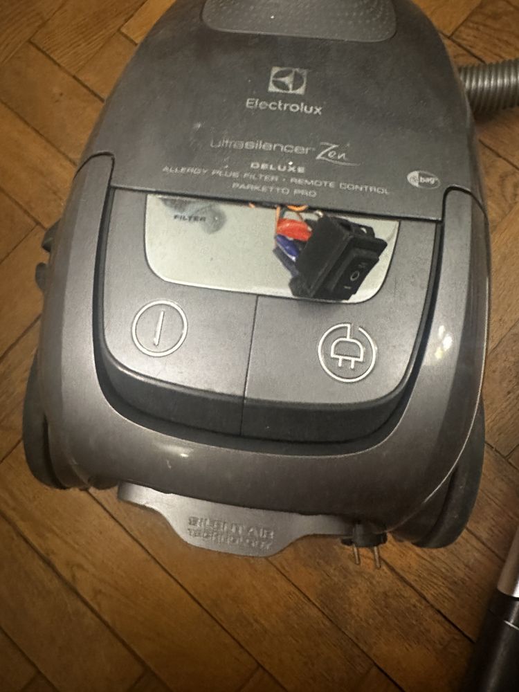 Odkurzacz Electrolux UltraSilencer ZEN EUS8ALRGY