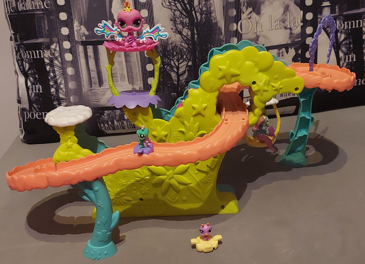 Littlest Pet Shop zjeżdżalnia