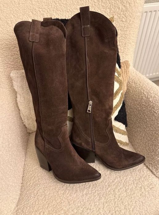 Buty rozmiar 39 Carinii