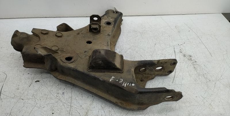 Braço Suspensão Frente Direito Nissan Terrano Ii (R20)