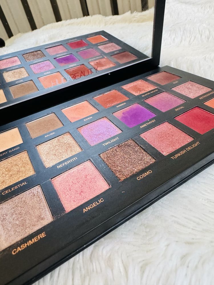 Huda Beauty Desert Dusk paletka