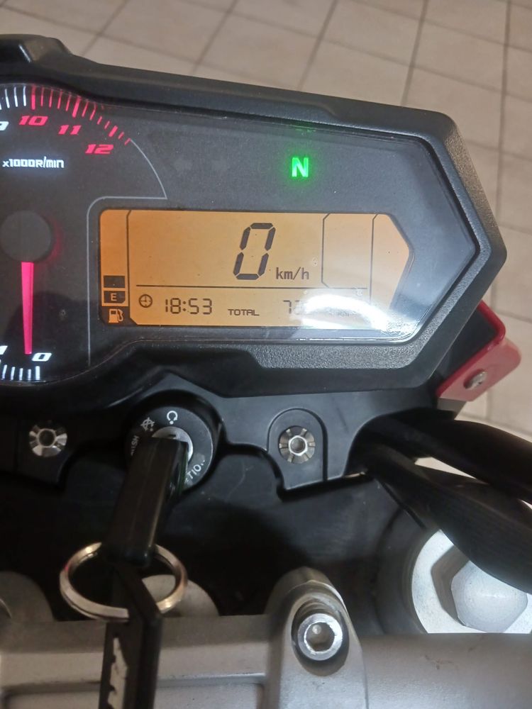 Beneli tnt 125, optimo estado com muito poco uso. Revisoes feitas, prn