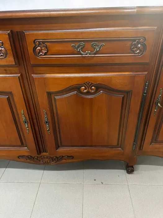 Komoda oraz witryna w ludwikowskim stylu. Transport cały kraj.