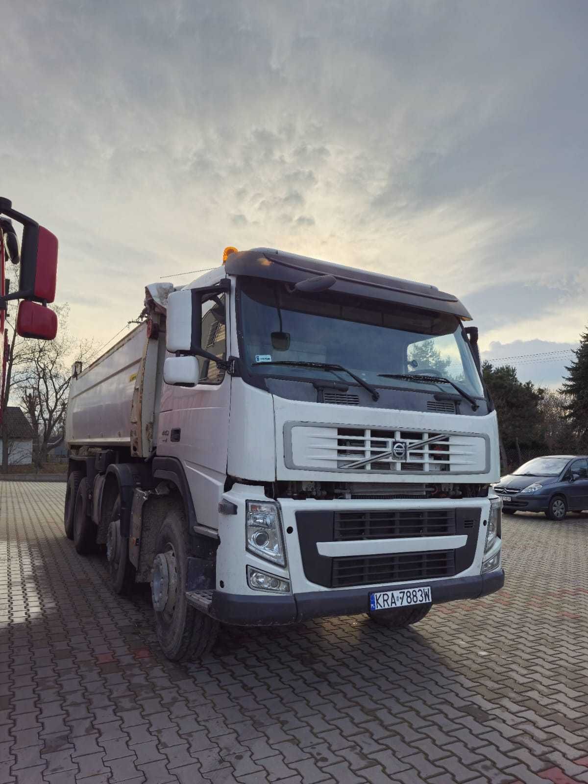 Wywrotka czteroosiowa 16t VOLVO FM 440 i VOLVO FM13-440 8X4  110zł/h