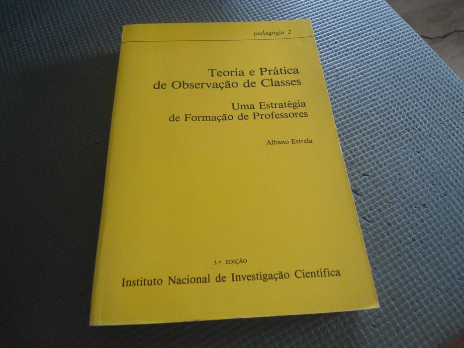 Teoria e Prática de Observação de Classes de Albano Estrela