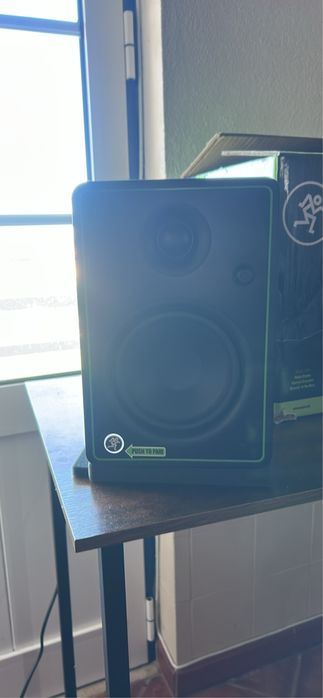 Monitor Mackie CR5-XBT