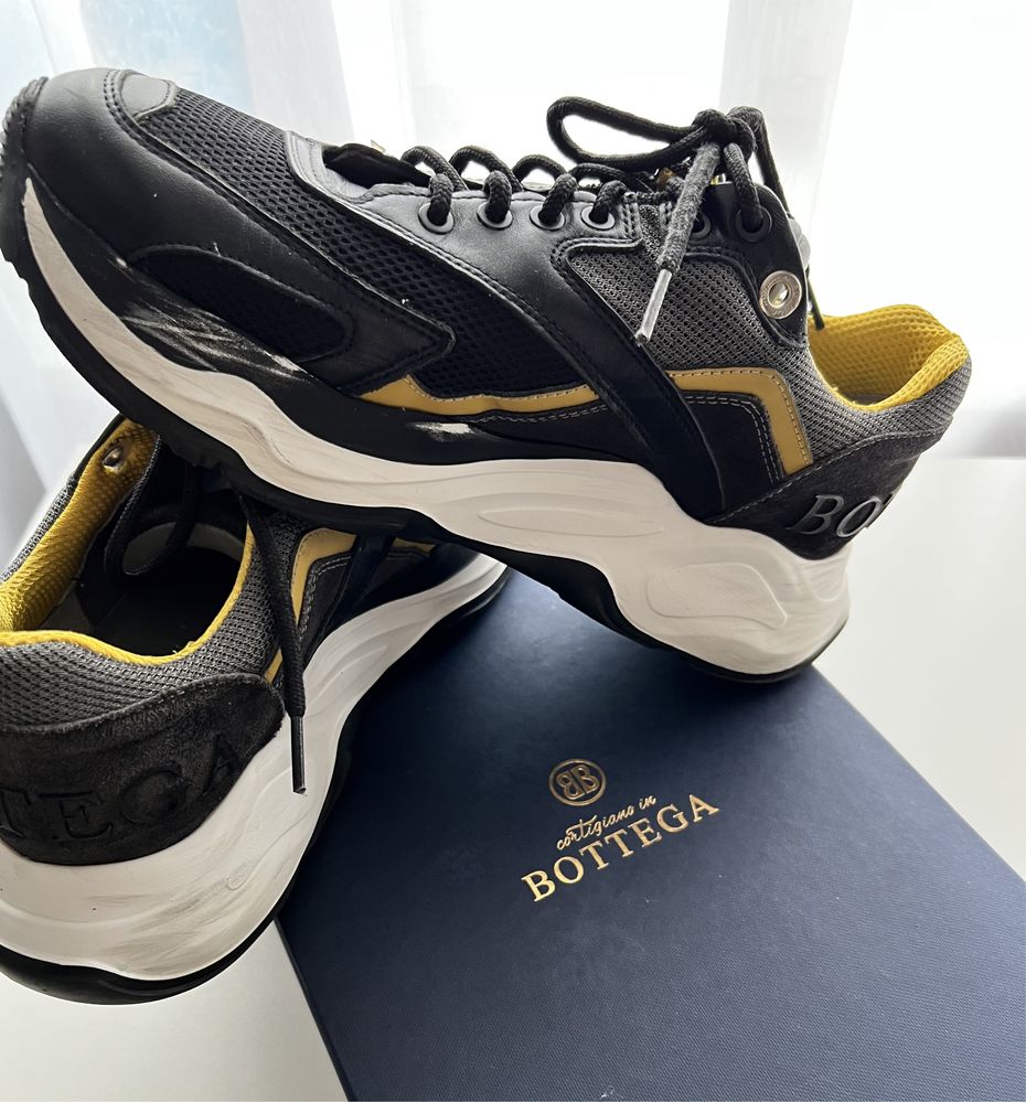 Кроссовки мужские Bottega